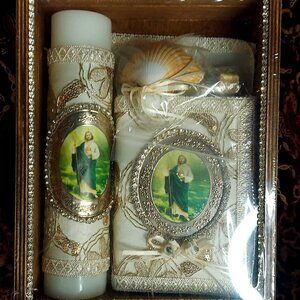 Set de Vela de Bautizo Biblia Latino Americano San Judas Tadeo Decorado Ivory